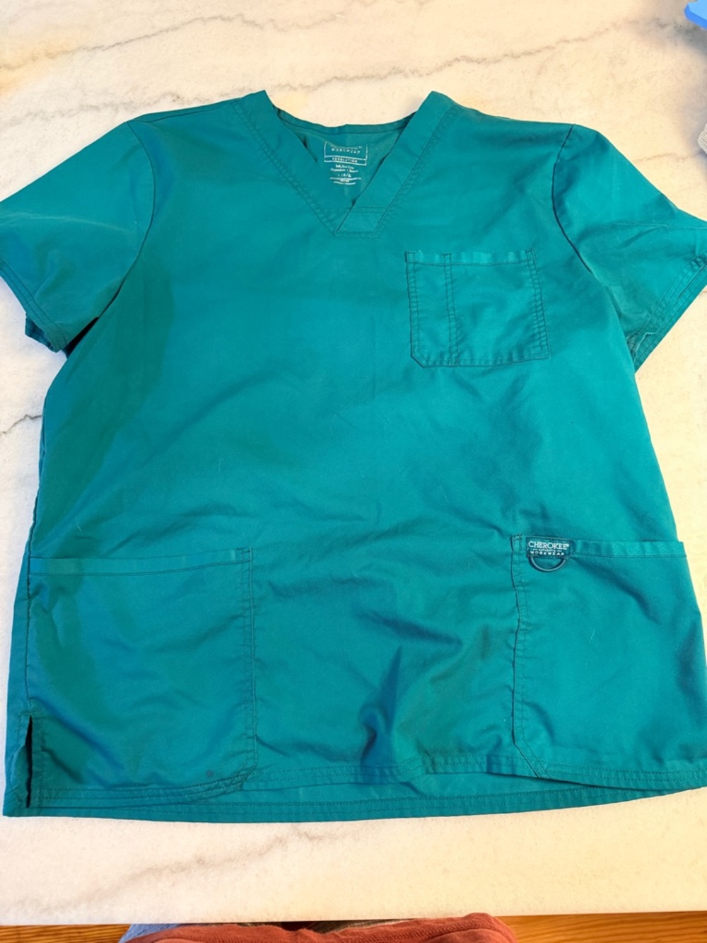 Cherokee Mens Medical Scrub Top